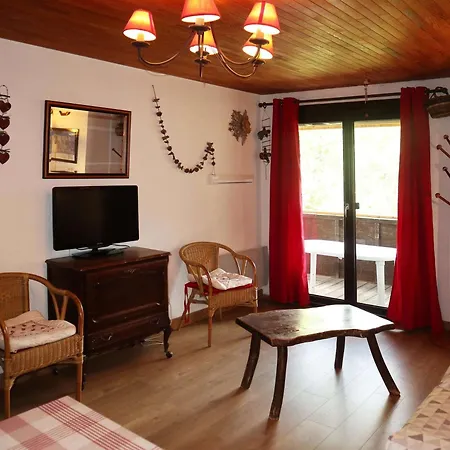 Au Calme Avec Balcon Sud, 6 Pers, Proche Commerces, Station - Fr-1-322-631 Apartment *
